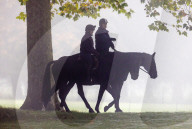 ROYALS - Prinz Andrew beim Ausritt morgens im Park von Schloss Windsor