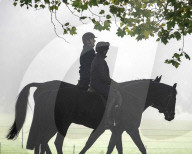 ROYALS - Prinz Andrew beim Ausritt morgens im Park von Schloss Windsor