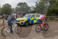 Armed police patrols in Richmond Park after bike mugging.