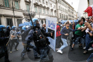 NEWS - Coronavirus: No Green Pass Proteste in Rom