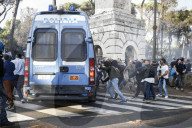 NEWS - Coronavirus: No Green Pass Proteste in Rom