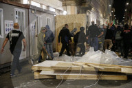 NEWS - Coronavirus: No Green Pass Proteste in Rom