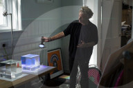 Artist Chris Levine at his studio, Shedfield, Hampshire, UK.