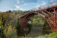 FEATURE - Nomen est Omen: Die älteste Eisenbrücke der Welt im englischen Ironbridge