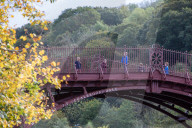FEATURE - Nomen est Omen: Die älteste Eisenbrücke der Welt im englischen Ironbridge