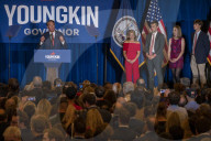 NEWS - USA: Der republikanische Gouverneur von Virginia, Glenn Youngkin, hält seine Siegesrede