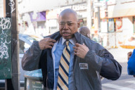 NEWS - Der neue Bürgermeister von New York, Eric Adams, probiert ein veganes Sandwich