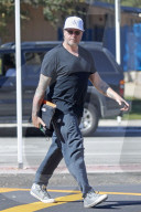 Dean Mcdermott is seen running errands in Calabasas 

