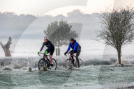 Foggy and frosty morning for Londoners