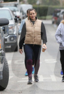 PREMIUM EXCLUSIVE Jennifer Garner And Her Girl Squad Visit Her Future Pad