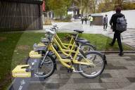 Andy Burnham: don’t throw Manchester hire bikes in the canal.
Mayor pleads with residents not to treat new Bee Bikes like the failed Mobike scheme.