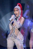 PEOPLE - 2021 MTV Europe Music Awards, Show