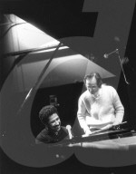 Khaled et Jean-Jacques Goldman lors de l'enregistrement du titre Aïcha, 1996