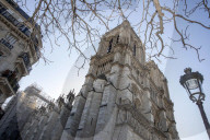 NEWS - Paris: Wiederaufbau der Kathedrale Notre-Dame