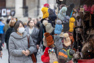 PM warns covid cases rise as Christmas approches. 
