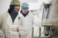 UK struggle to get the Christmas turkey to the table Poultry farmers and meat processors have struggled to cope due to Covid- and Brexit-induced staff shortages. But help may soon be at hand