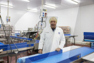 UK struggle to get the Christmas turkey to the table Poultry farmers and meat processors have struggled to cope due to Covid- and Brexit-induced staff shortages. But help may soon be at hand