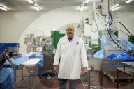 UK struggle to get the Christmas turkey to the table Poultry farmers and meat processors have struggled to cope due to Covid- and Brexit-induced staff shortages. But help may soon be at hand