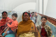 NEWS -  Indien: Lockdown wegen Luftverschmutzung in Neu-Delhi
