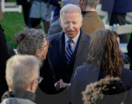 NEWS - Präsident Biden begnadigt 2 Truthähne vor Thanksgiving