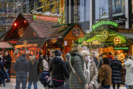 NEWS - Im Zeichen von Corona: Besuch auf dem Düsseldorfer Weuhnachtsmarkt
