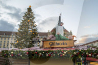 NEWS - Coronavirus: Kein Weihnachtsmarkt: Abbau des Dresdner Striezelmarkt