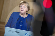 NEWS - Bundeskanzlerin Angela Merkel besucht das TUMO-Lernzentrum in Berlin