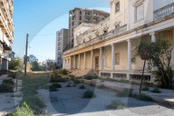 REPORTAGE - Varosha, die verlorene Stadt: Der Ferienort Varosha in Famagusta ist seit dem Einmarsch der türkischen Armee in Nordzypern im Jahr 1974 für die Welt verschlossen