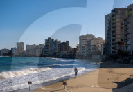 REPORTAGE - Varosha, die verlorene Stadt: Der Ferienort Varosha in Famagusta ist seit dem Einmarsch der türkischen Armee in Nordzypern im Jahr 1974 für die Welt verschlossen
