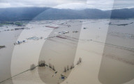 NEWS -  Hochwasserschäden in Abbotsford, Britisch Kolumbien, Kanada