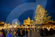 NEWS - Coronavirus: Nach 2 Tagen doch wieder geschlossen- Der umstrittene Weihnachtsmarkt in Erfurt