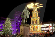 NEWS - Weihnachtsmarkt in Halle an der Saale