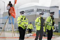 XR block Amazon warehouse near London