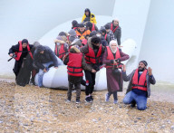 NEWS - Migranten an der Küste in Dungeness