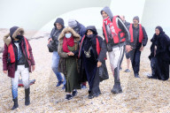 NEWS - Migranten an der Küste in Dungeness