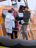 NEWS - Migranten an der Küste in Dungeness