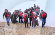 NEWS - Migranten an der Küste in Dungeness