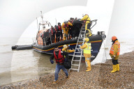 NEWS - Migranten an der Küste in Dungeness
