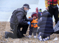 NEWS - Migranten an der Küste in Dungeness