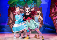 Jack and the Beanstalk at Hackney Empire, London, Great Britain 
Press photo call 
30th November 2021 
Co-directed by Clive Rowe 
Co-directed by Tony Whittle