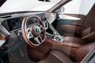 FEATURE - BMW präsentiert sein neuestes Konzeptfahrzeug auf der Art Basel 2021 in Miami Beach