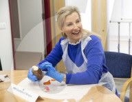 ROYALS -  Sophie von Wessex besucht die Disability Initiative in Camberley