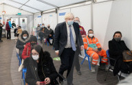 NEWS - Boris Johnson bekommt seine Booster-Impfung