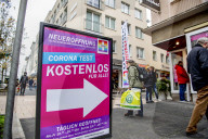 NEWS - Coronavirus: Weihnachtseinkäufe unter 2G Regel in Mönchengladbach