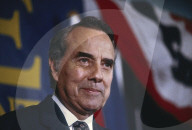 NEWS - US-Politiker Bob Dole ist gestorben (Archiv)