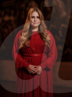 ROYALS - Prinzessin Amalia der Niderlande bei Fotoshooting anlässlich ihres 18. Geburtstages