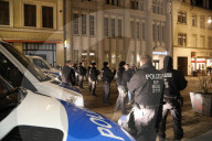 NEWS - Polizeiaufgebot bei nicht genehmigte Demonstration von Corona Massnahmen Gegnern in Görlitz