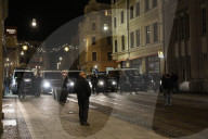 NEWS - Polizeiaufgebot bei nicht genehmigte Demonstration von Corona Massnahmen Gegnern in Görlitz