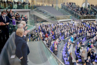 NEWS - Wahl von Olaf Scholz zum neuen Bundeskanzler in Berlin