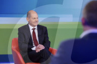 NEWS - Kanzler Olaf Scholz bei ARD-Interview